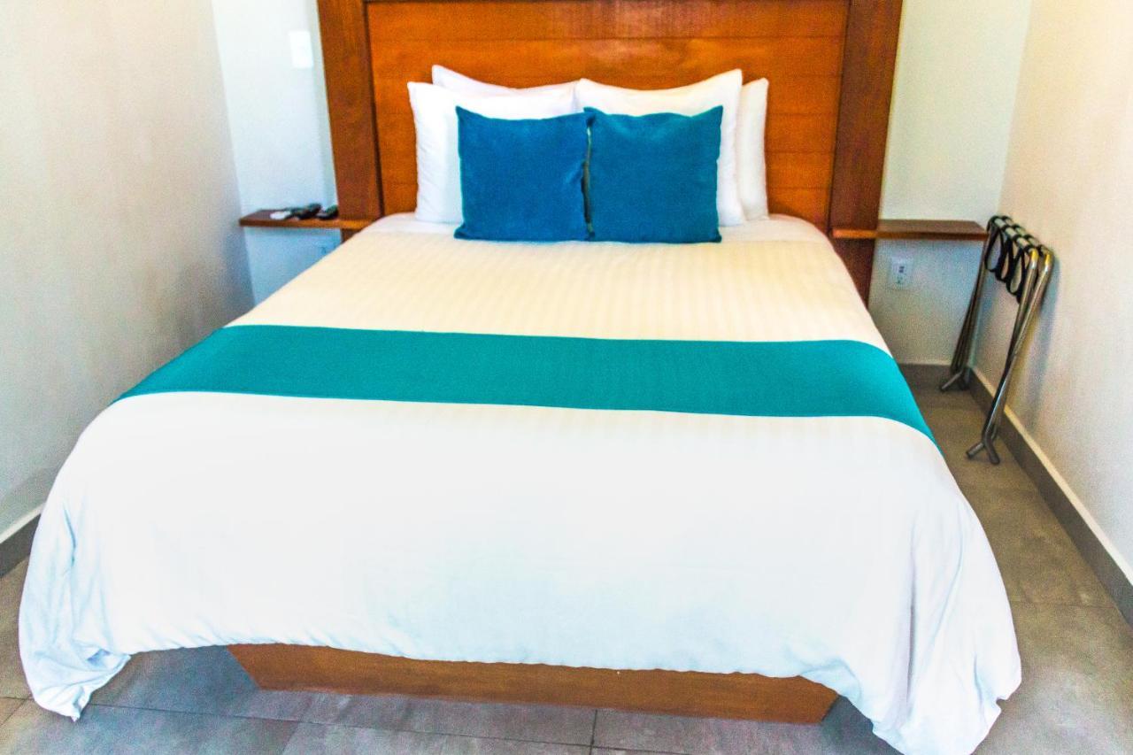 Aquastar Hotel & Apartments มาอาอวล ภายนอก รูปภาพ