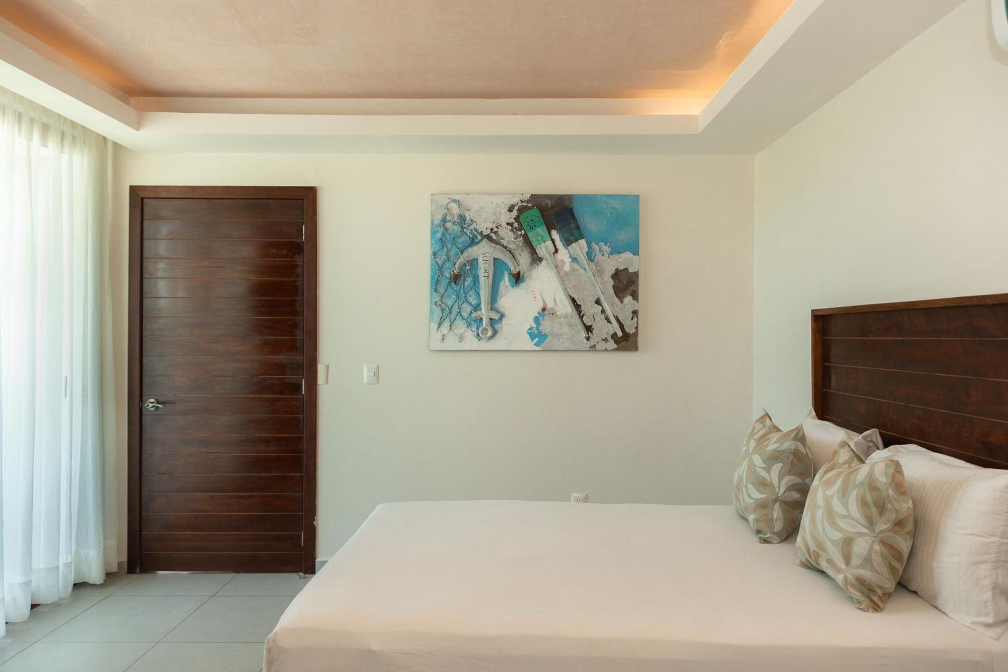 Aquastar Hotel & Apartments มาอาอวล ภายนอก รูปภาพ