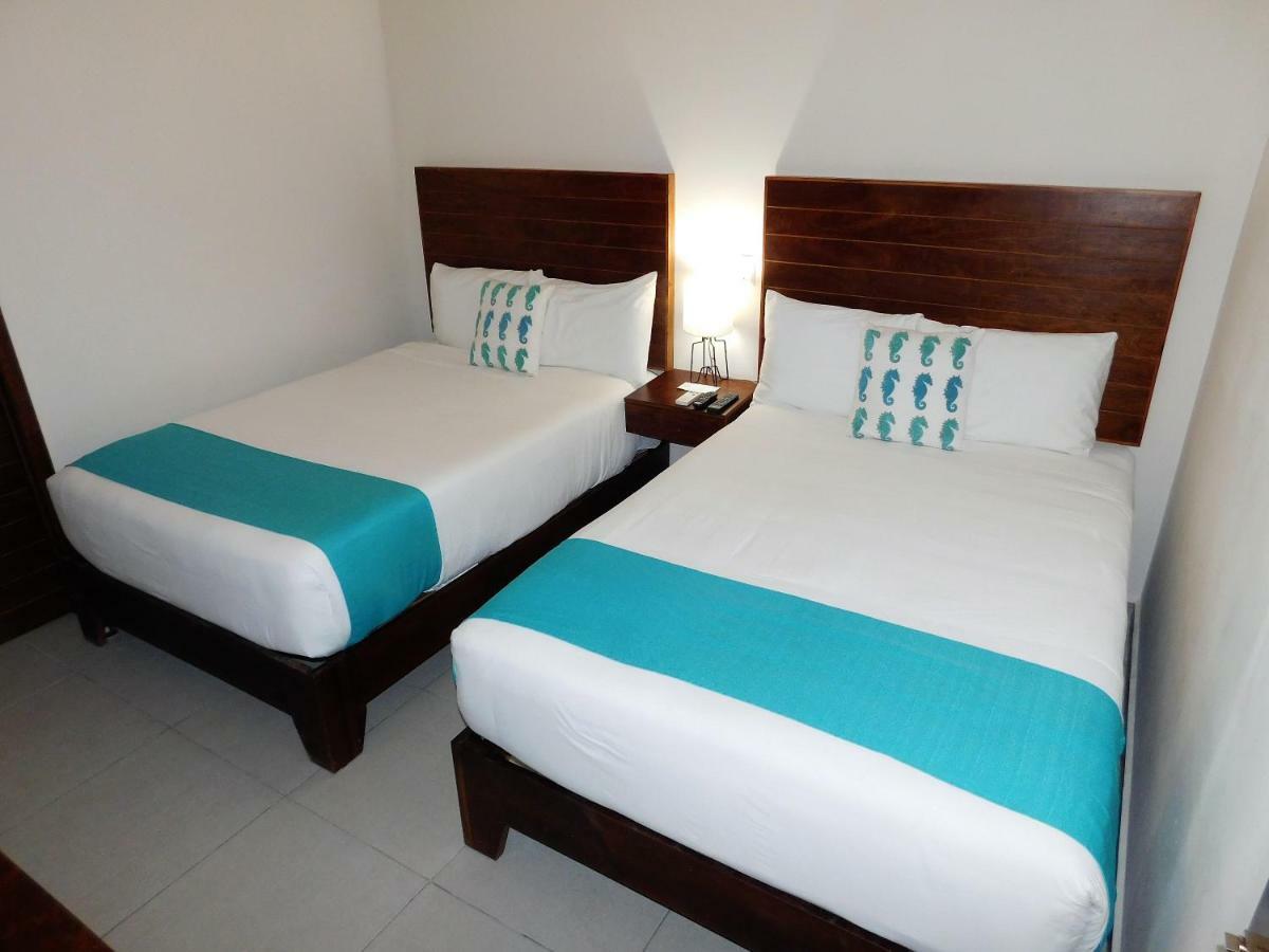 Aquastar Hotel & Apartments มาอาอวล ภายนอก รูปภาพ